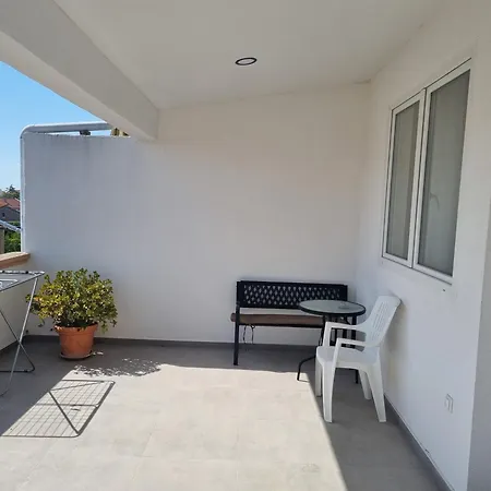 Navis * Zadar